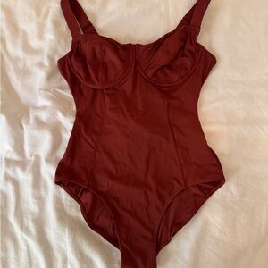 TA3 Lifty Bronze One Piece underwire Swimsuit M D/DD Regular length